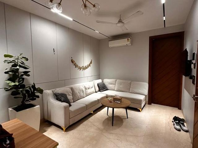 Villa for rent in Deri