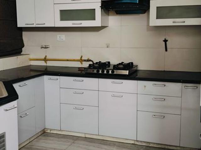 Property for rent in Hariana