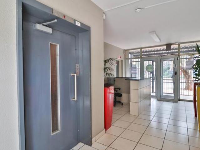Apartment for rent in Waterkloof, Gauteng