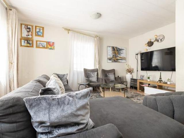 House for sale in Vosloorus, Gauteng