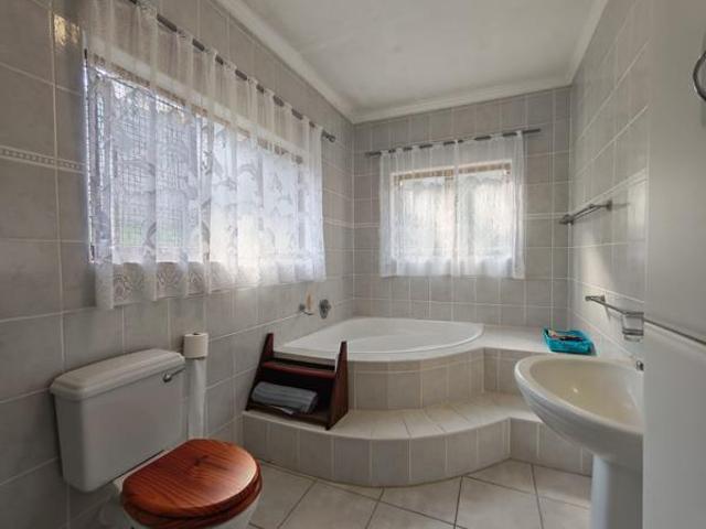 House for sale in Ugu District Municipality, Kwazulu-natal