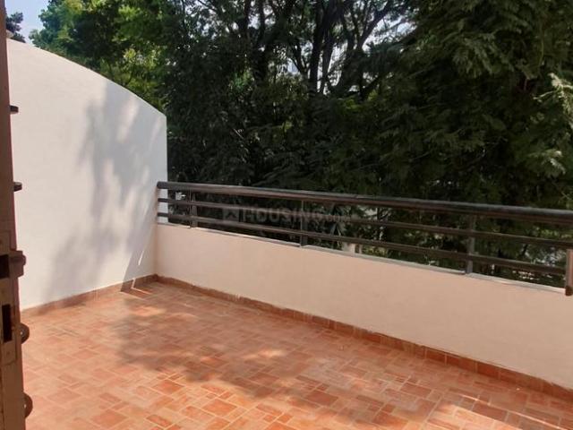 Flat for rent in Ghorpuri, Pune
