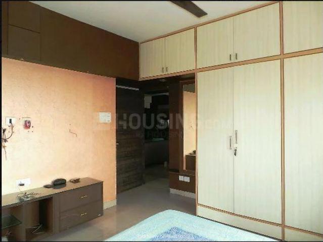 Flat for sale in Golf Green, Kolkata