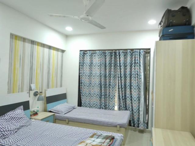 Flat for sale in Juhu, Mumbai