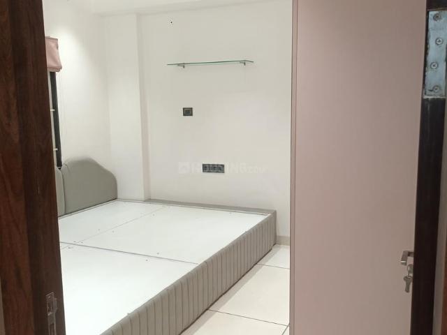 Flat for rent in Madya
