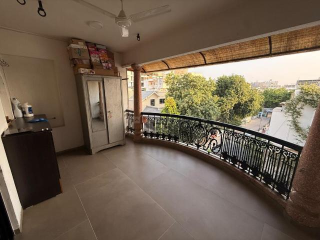 Flat for sale in Ahmadabad, Gujarat