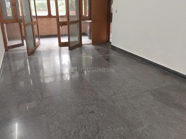 Flat for rent in East Delhi, Deri