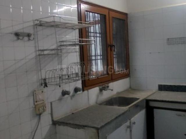 Flat for rent in North West Delhi, Deri