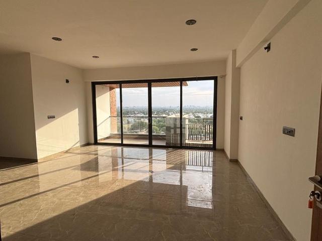 Flat for rent in Gandhinagar, Gujarat