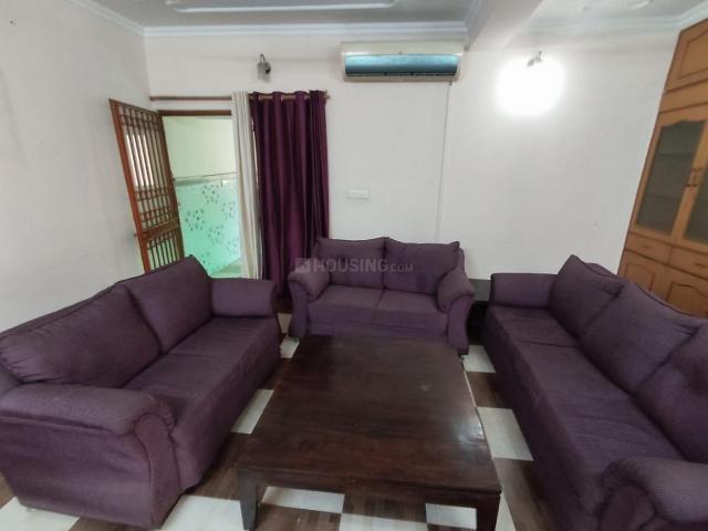 Flat for rent in Deri