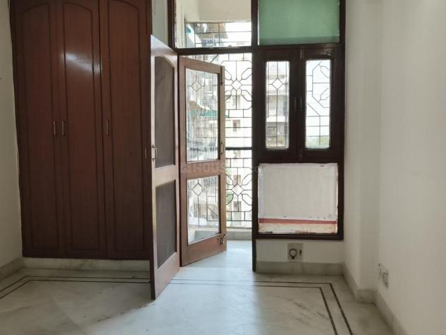 Flat for rent in South West Delhi, Deri