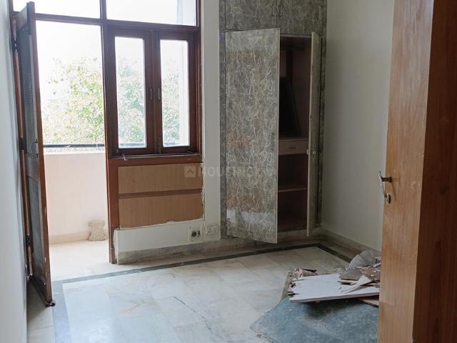 Flat for rent in South West Delhi, Deri