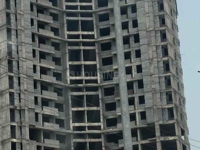 Flat for sale in Sector 133, Noida