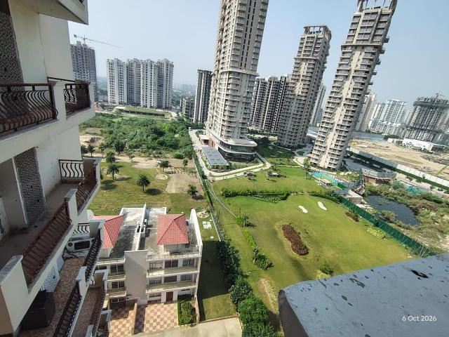 Flat for rent in Gari Samastpur, Noida