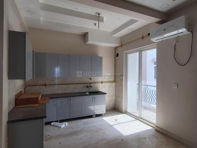 Flat for rent in Gari Samastpur, Noida