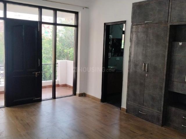 Flat for rent in South West Delhi, Deri