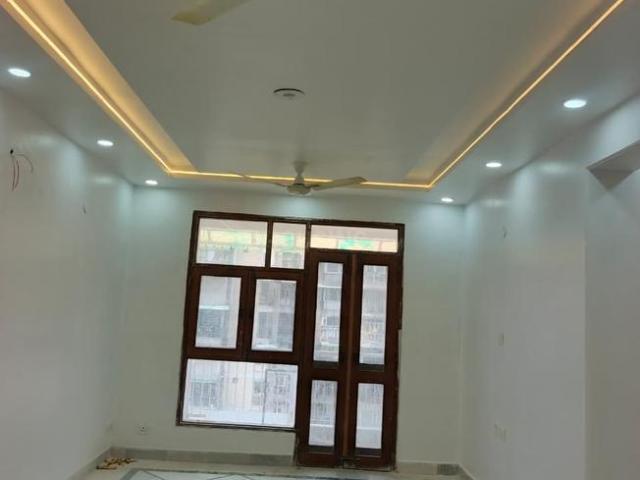 Flat for rent in Deri