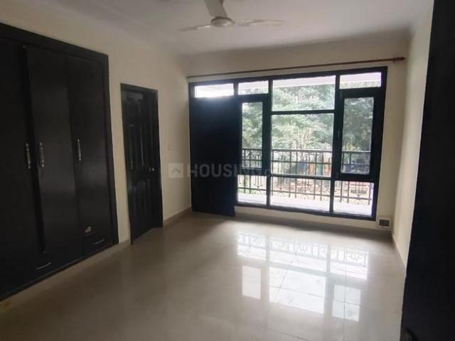 Flat for rent in Deri