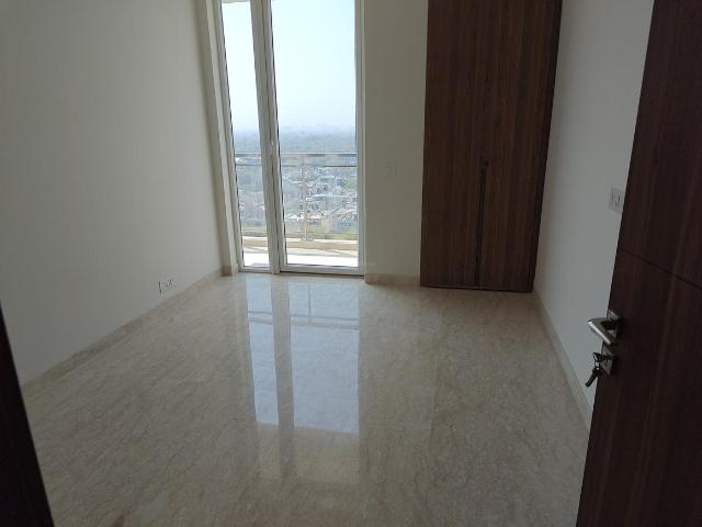 Flat for rent in Hariana