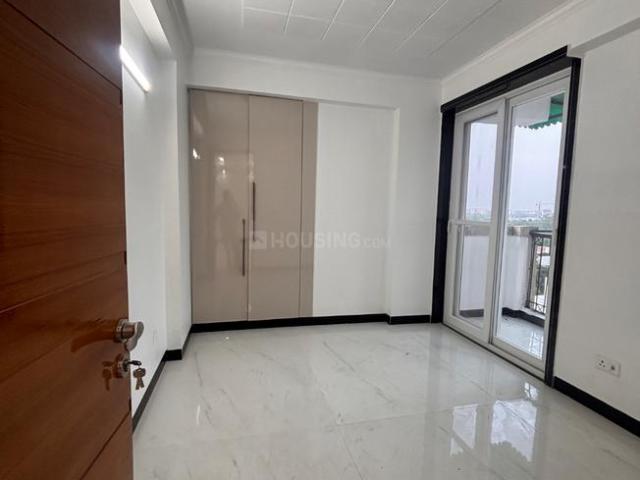 Flat for rent in Deri