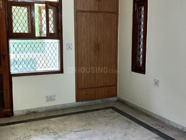 Flat for rent in South West Delhi, Deri