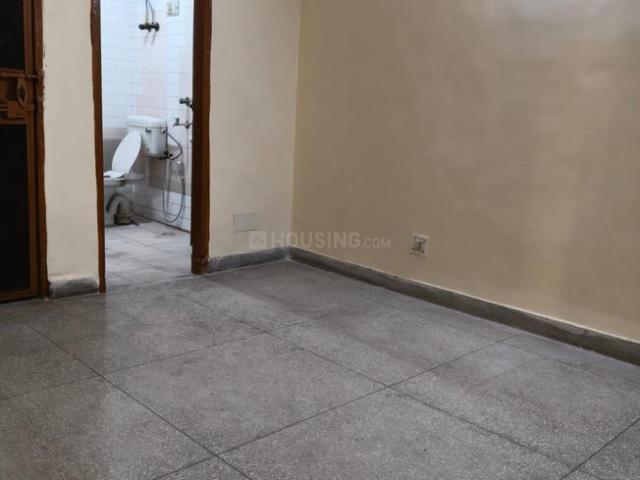 Flat for rent in South West Delhi, Deri