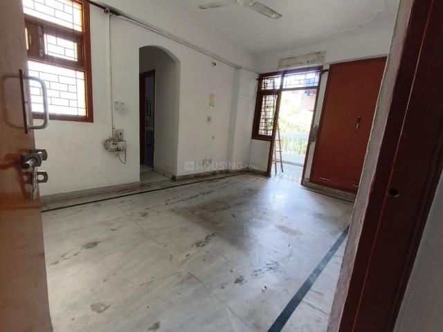 Flat for sale in South West Delhi, Deri