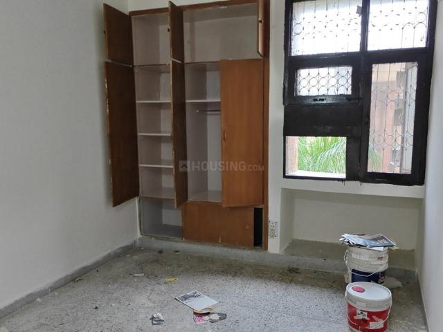 Flat for rent in South West Delhi, Deri