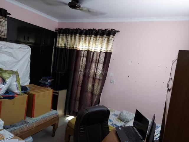 Flat for rent in South West Delhi, Deri