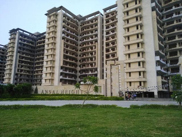 Flat for rent in Hariana