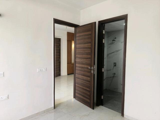 Flat for rent in Hariana