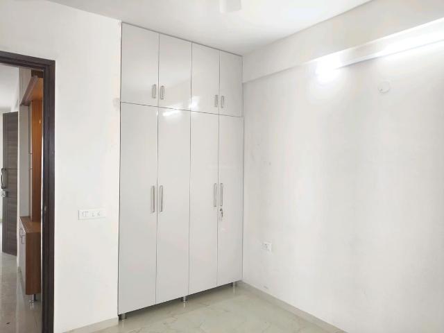 Flat for rent in Hariana