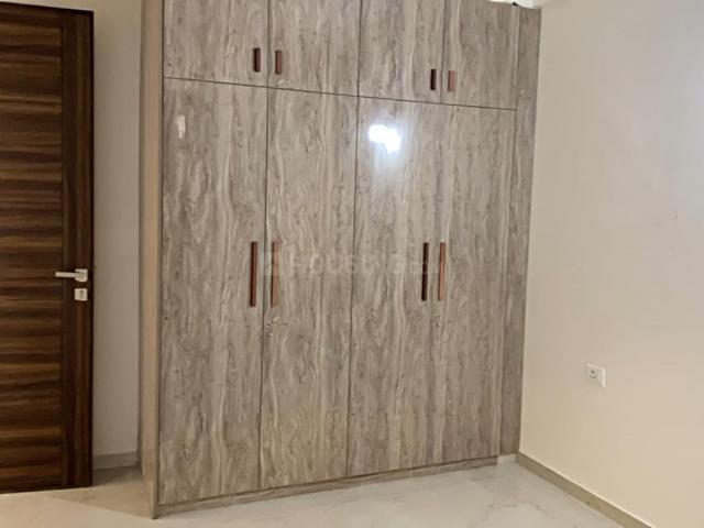 Flat for rent in Hariana