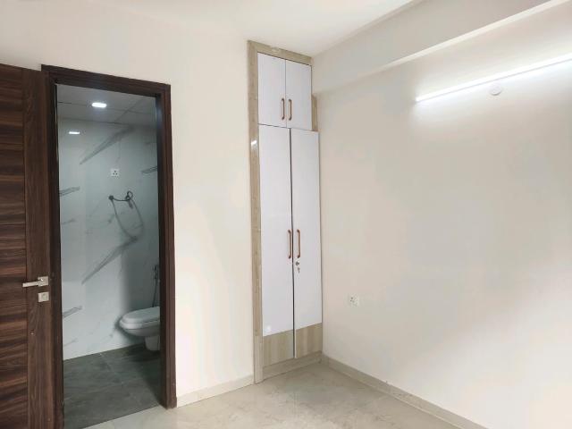 Flat for rent in Hariana