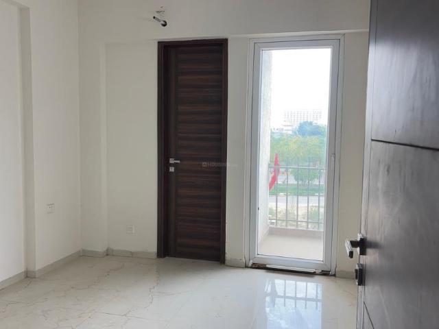Flat for rent in Hariana