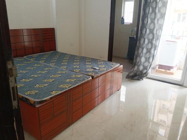 Flat for rent in Hariana