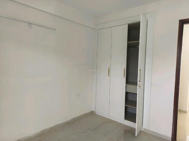 Flat for rent in Hariana