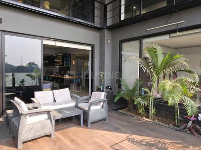 Flat for sale in Vadodara
