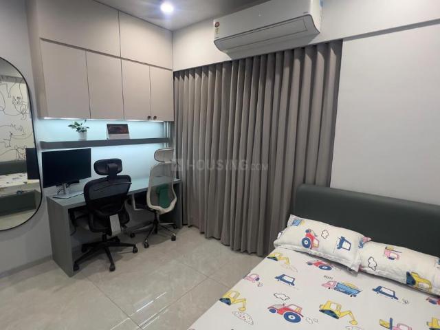 Flat for rent in Tragad, Ahmedabad