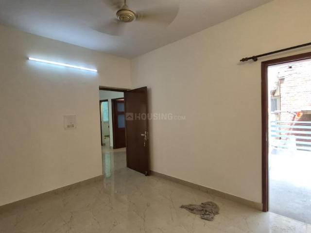 Flat for rent in South Delhi, Deri