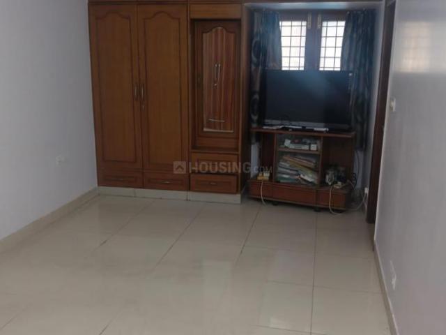 Flat for rent in Deri