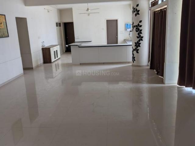Flat for rent in Vadodara, Gujarat