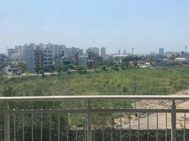 Duplex for rent in Hariana