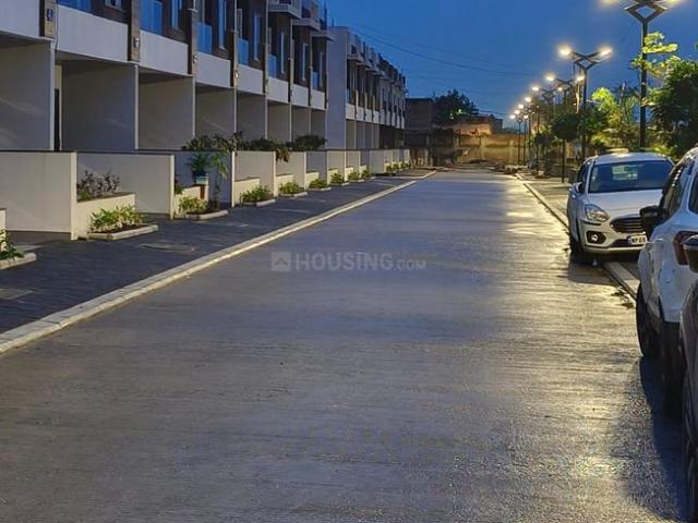 Duplex for sale in Madya