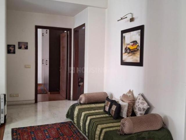 Flat for rent in Deri