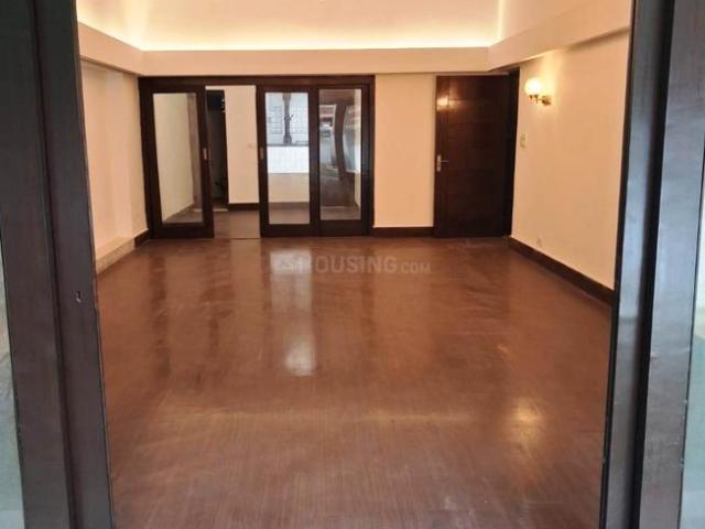 Flat for rent in Deri