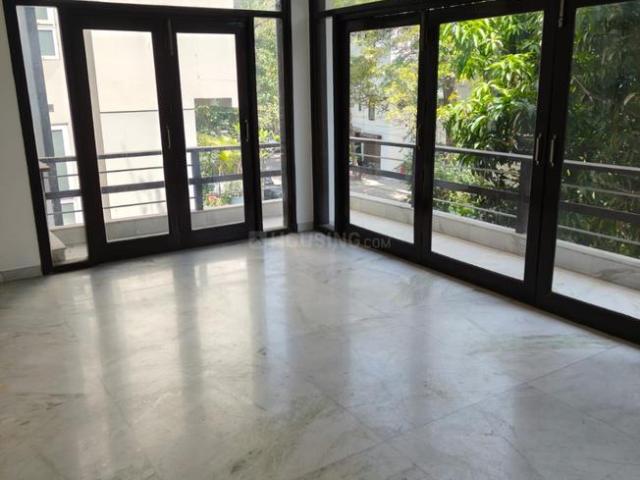 Flat for rent in Deri