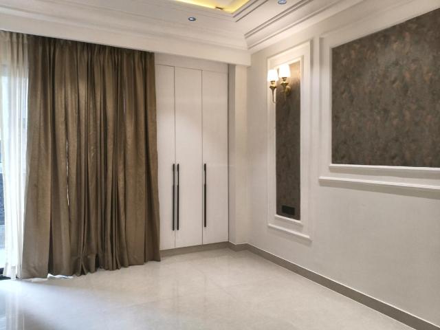 Flat for rent in Hariana