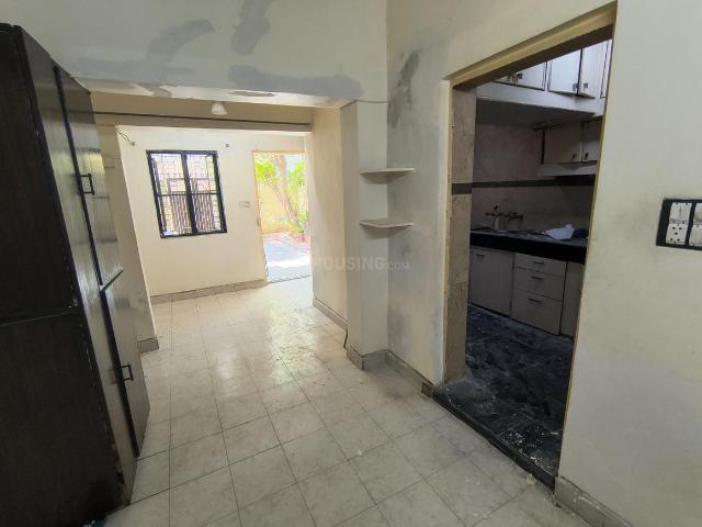 Flat for rent in East Delhi, Deri