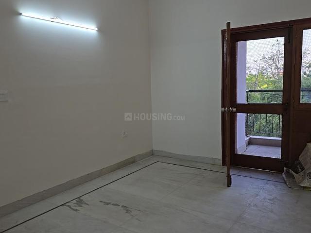 Flat for rent in West Delhi, Deri